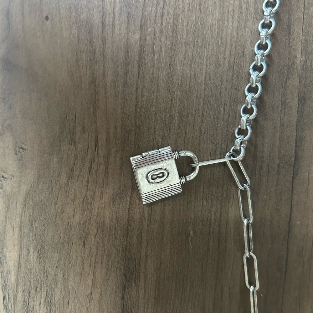 Cabi “Lock-it” necklace 18” with 3” extension